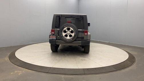 Granite Crystal Clearcoat Metallic 2017 Jeep Wrangler Sahara
