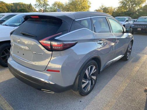 2023 Nissan Murano SL