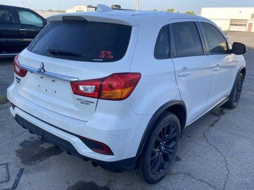 2018 Mitsubishi Outlander Sport LE 2.0