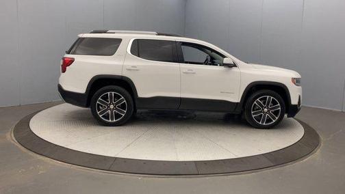 2022 GMC Acadia SLT