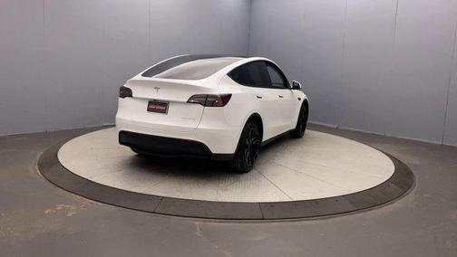 White 2023 Tesla Model Y Long Range