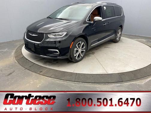 Diamond Black 2026 Chrysler Pacifica Pinnacle
