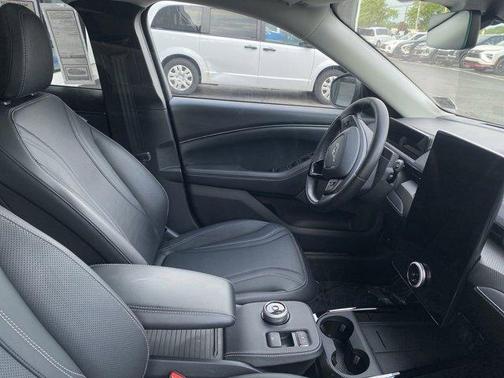 2021 Ford Mustang Mach-E Premium