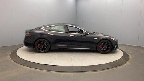 2016 Tesla Model S 90D