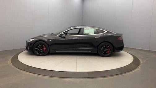 2016 Tesla Model S 90D