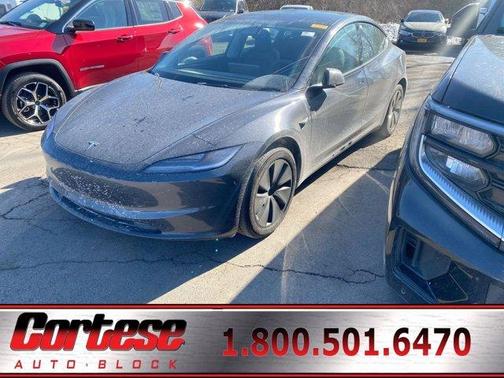 2025 Tesla Model 3 Long Range