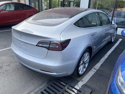 2017 Tesla Model 3 Long Range