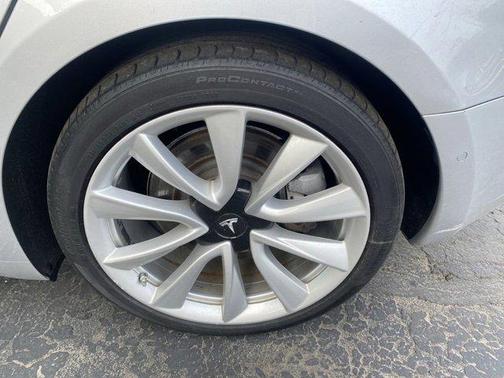 2017 Tesla Model 3 Long Range