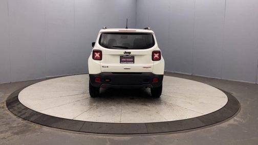 2022 Jeep Renegade Trailhawk