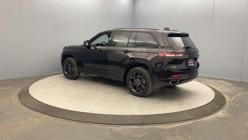 Diamond Black 2024 Jeep Grand Cherokee 4xe Base