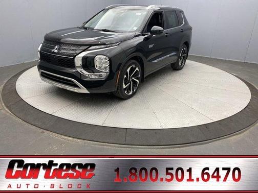 2023 Mitsubishi Outlander PHEV SEL