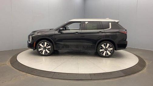 2025 Mitsubishi Outlander 
