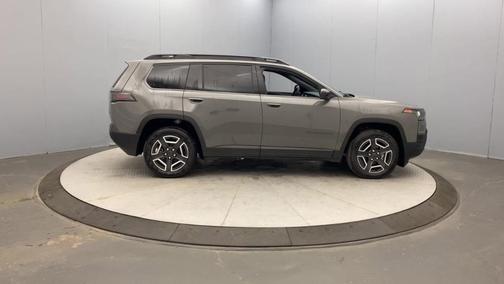 Sting Gray Clearcoat 2026 Jeep Cherokee LAREDO/LIMITED