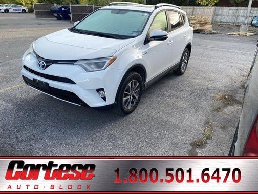 2016 Toyota RAV4 Hybrid XLE