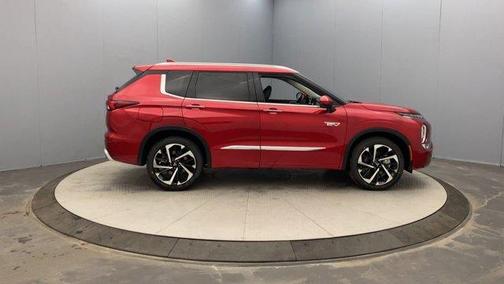 2025 Mitsubishi Outlander