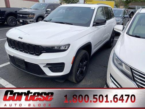 2023 Jeep Grand Cherokee Altitude