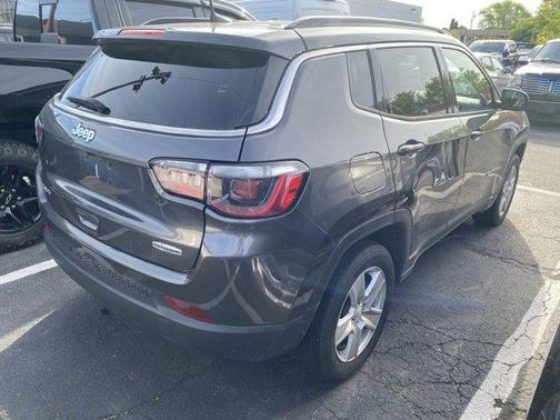 2022 Jeep Compass Latitude