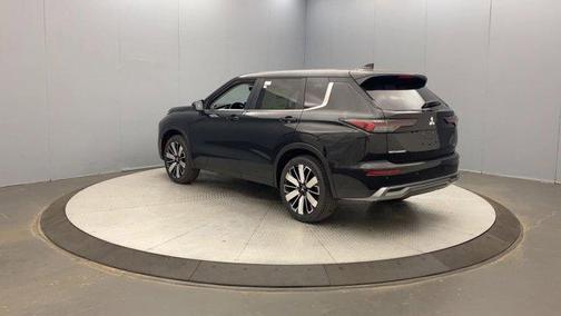 2025 Mitsubishi Outlander