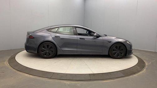 2022 Tesla Model S Base