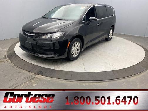 2026 Chrysler Voyager LX