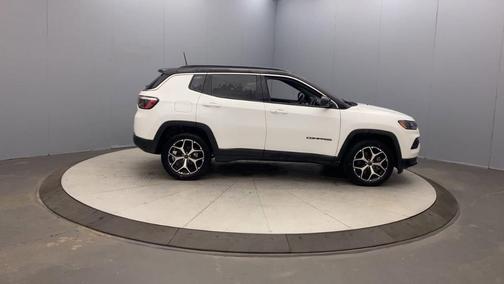 Bright White Clearcoat 2026 Jeep Compass Limited