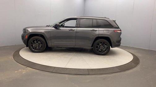 Metallic 2023 Jeep Grand Cherokee 4xe Base