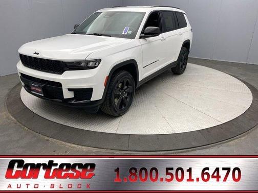 2023 Jeep Grand Cherokee L Laredo