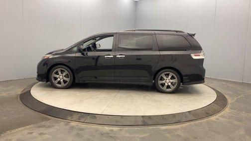2017 Toyota Sienna SE Premium