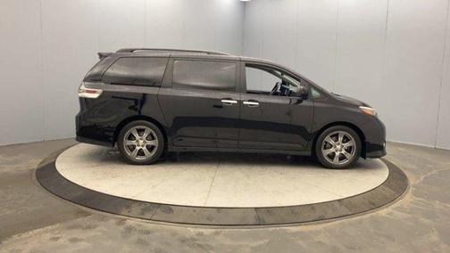 2017 Toyota Sienna SE Premium