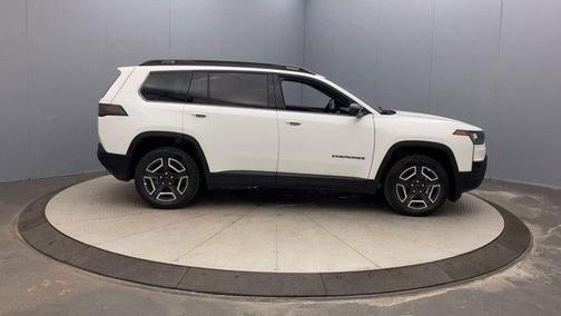 2026 Jeep Cherokee LAREDO/LIMITED