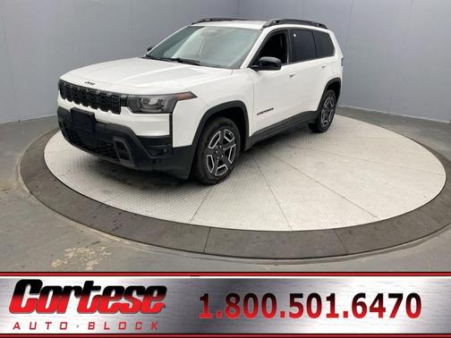 Bright White Clearcoat 2026 Jeep Cherokee LAREDO/LIMITED