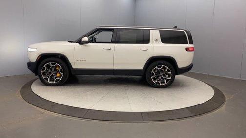 2023 Rivian R1S Adventure Quad Motor Large Pack