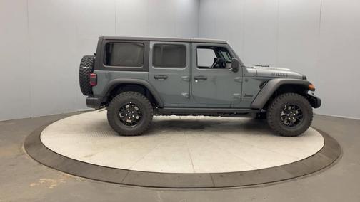 Anvil Clearcoat 2026 Jeep Wrangler Sport