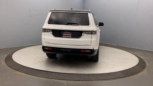 2023 Jeep Grand Wagoneer Series II