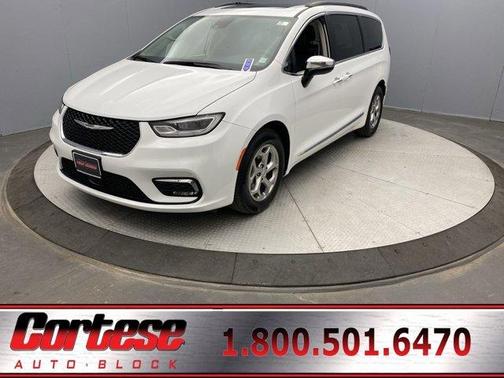 2023 Chrysler Pacifica Limited