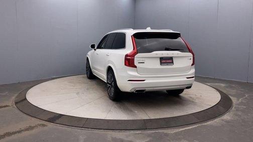 2021 Volvo XC90 T6 Momentum 6 Passenger