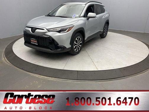2023 Toyota Corolla Cross Hybrid Hybrid SE
