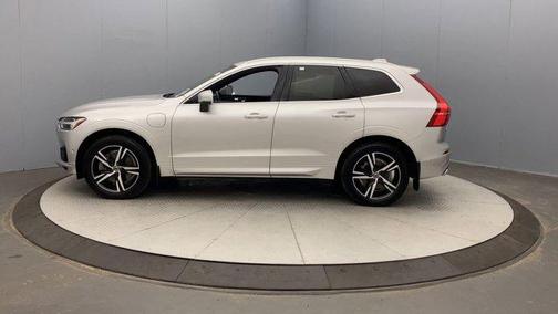 2019 Volvo XC60 T8 R-Design