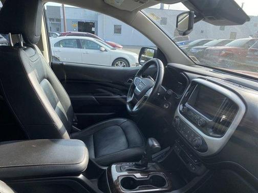 2016 GMC Canyon SLT