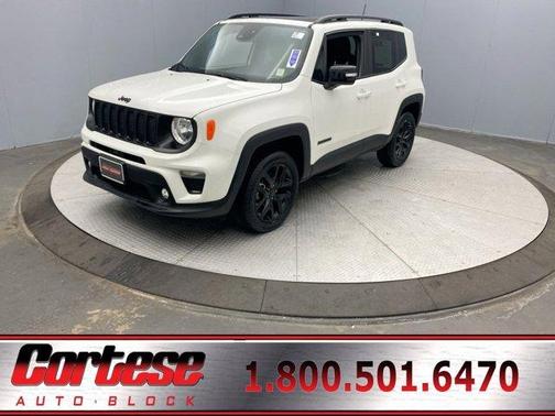 Alpine White Clearcoat 2022 Jeep Renegade Altitude