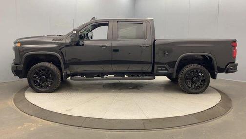 Black 2024 Chevrolet Silverado 2500 Custom