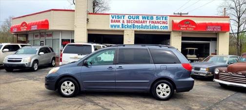 2008 Toyota Sienna LE