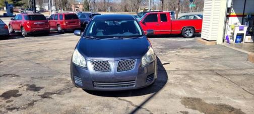 2009 Pontiac Vibe Base