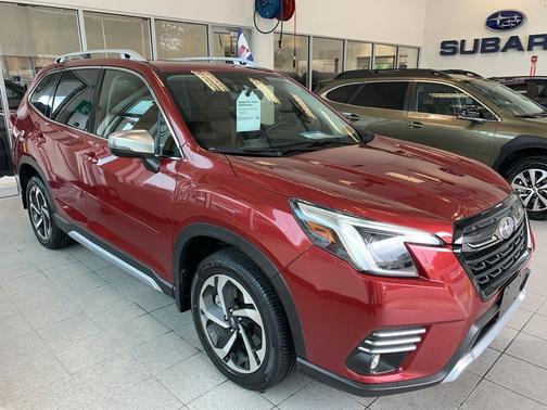 2023 Subaru Forester Touring
