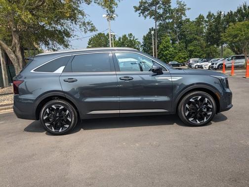 2025 Kia Sorento SX