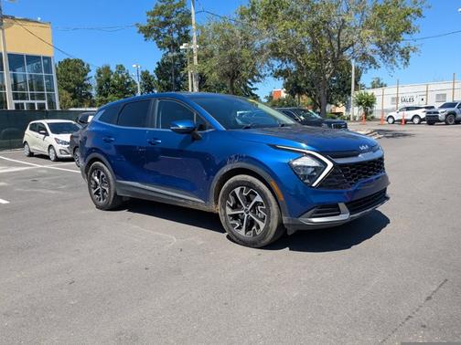 2023 Kia Sportage EX