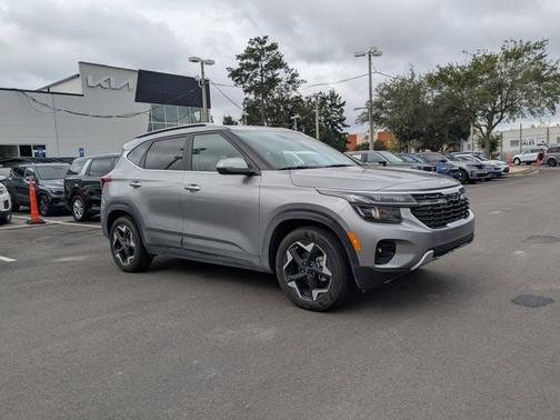 2025 Kia Seltos EX