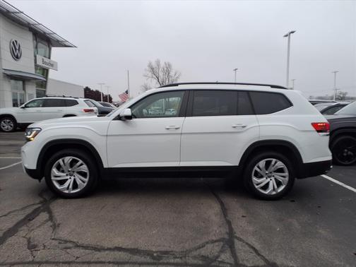 2023 Volkswagen Atlas 3.6L SE w/Technology