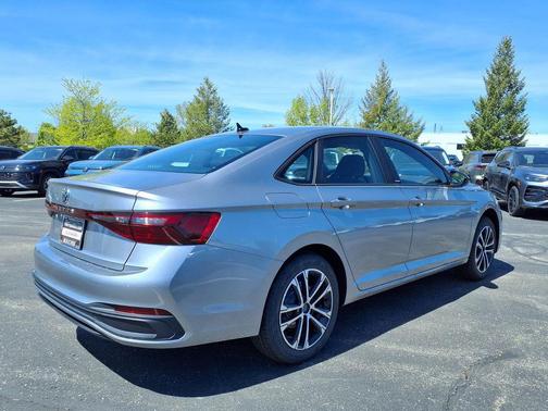 Pyrite Silver Metallic 2026 Volkswagen Jetta 1.4T S