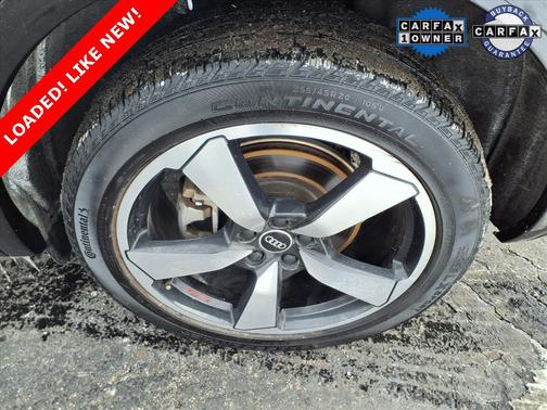 2022 Audi Q5 45 S line Premium Plus